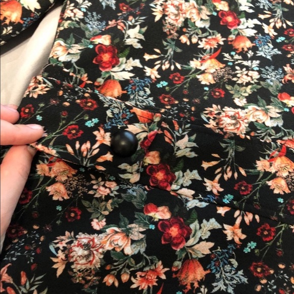 ZARA Floral Top - Picture 3 of 6